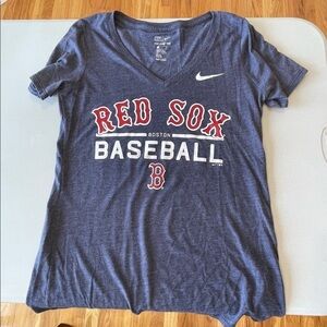 Nike Red Sox Boston baseball V neck tee in a size small team spirit america